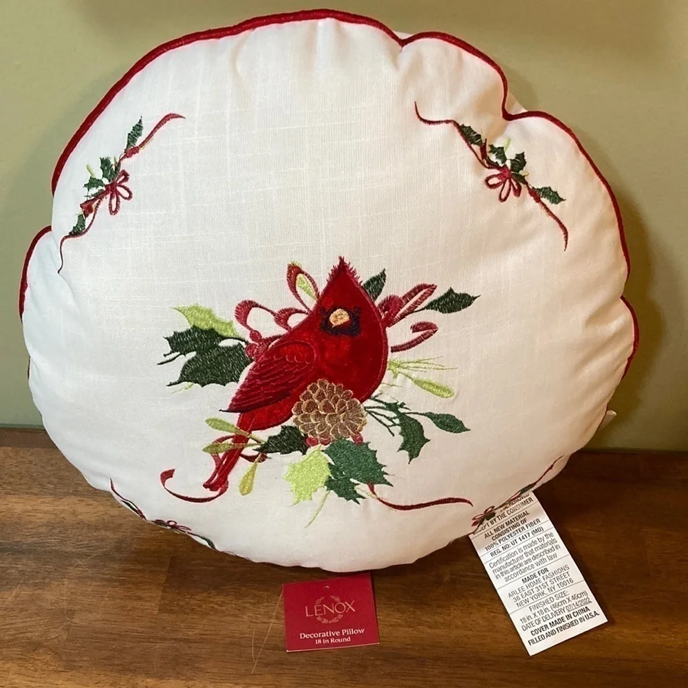 LENOX CARDINAL WITH RIBBON AND PINECONE DECORATIVE THROW PILLOW